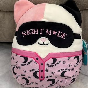 ON HOLD 🐈‍⬛ Squishmallows Katsla the “Night Mode” Cat in PJs NWT 8”